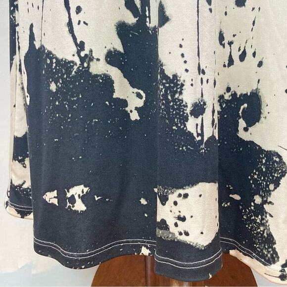 ALICE + OLIVIA Silk Halter Maxi Dress - Picture 14 of 14